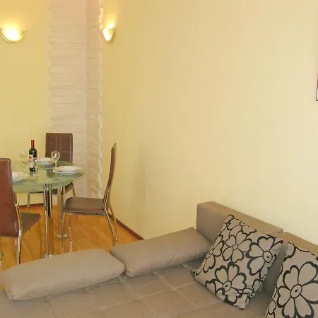 Jurica Apartment *